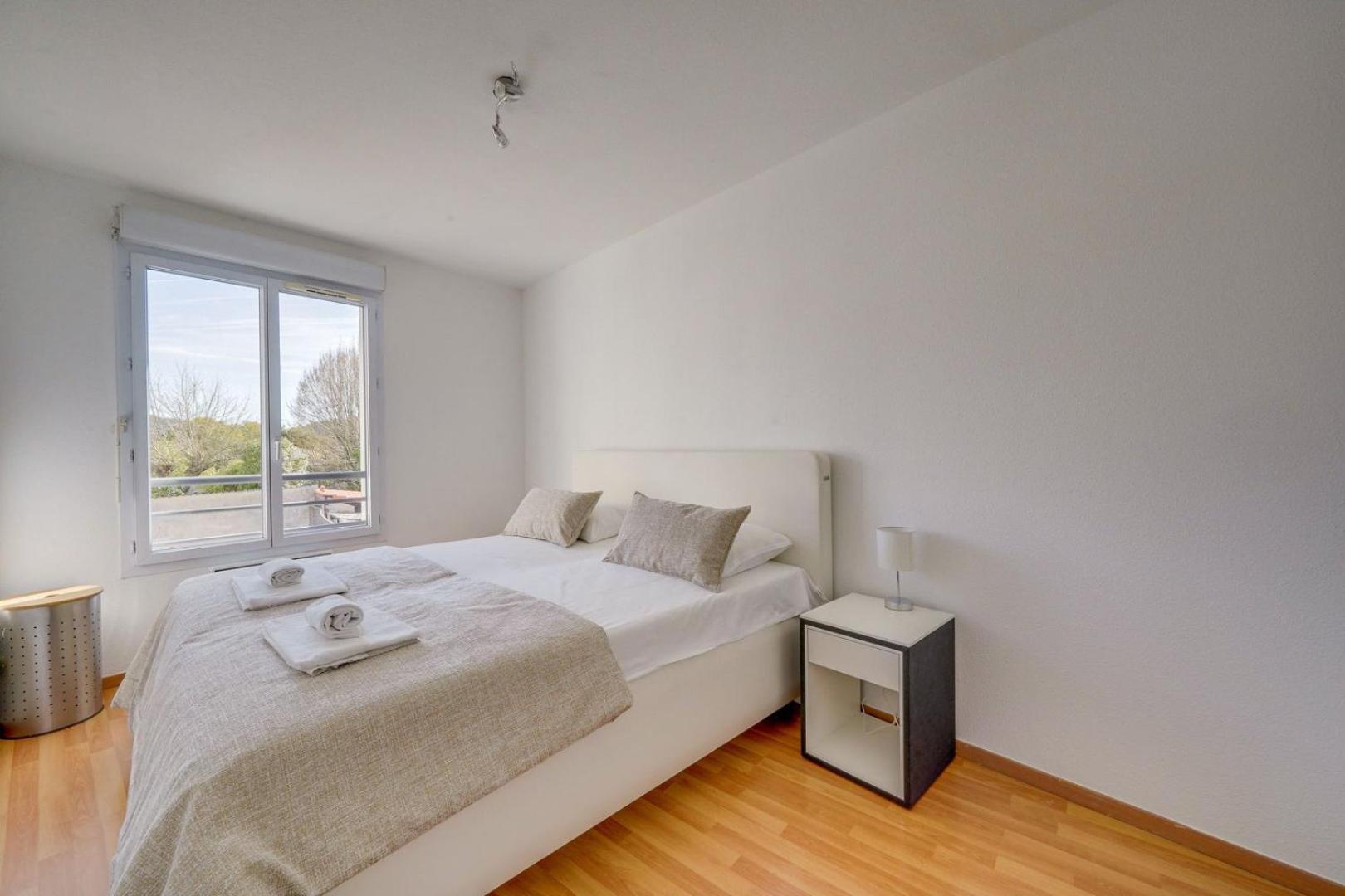 Appartement Lovely Flat With Parking *